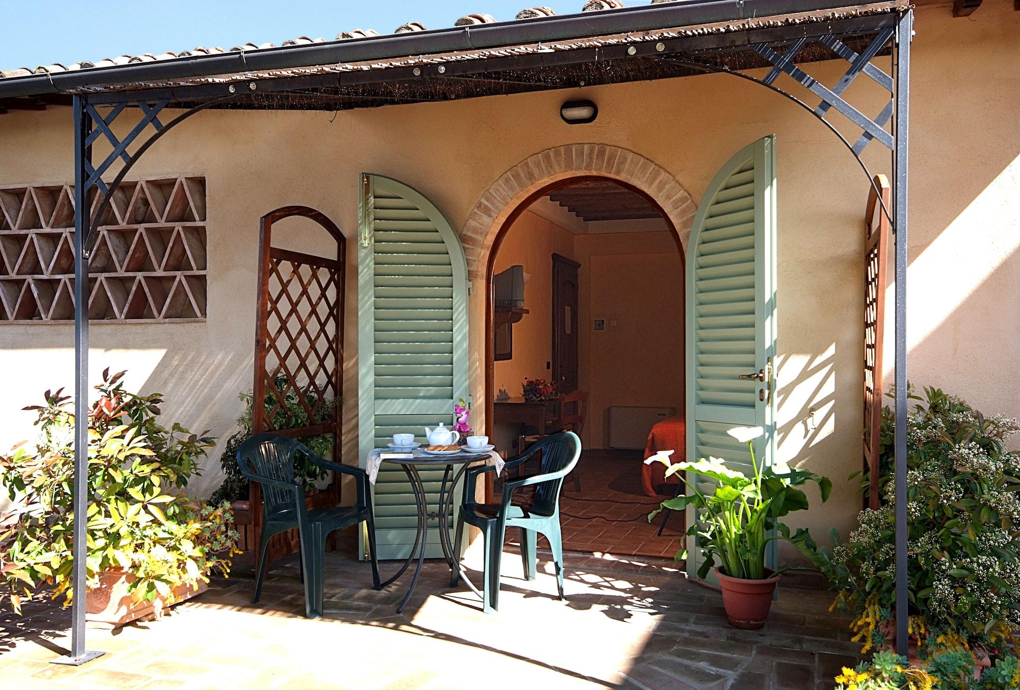 Antico Borgo Il Cardino Bed & Breakfast San Gimignano Exterior photo