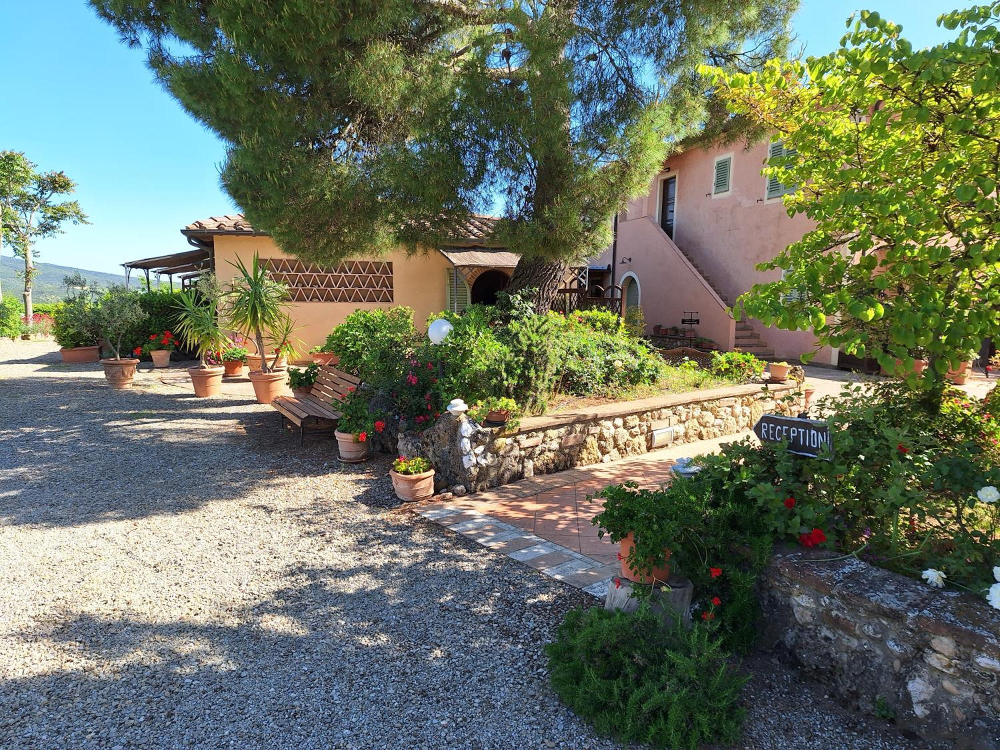 Antico Borgo Il Cardino Bed & Breakfast San Gimignano Exterior photo